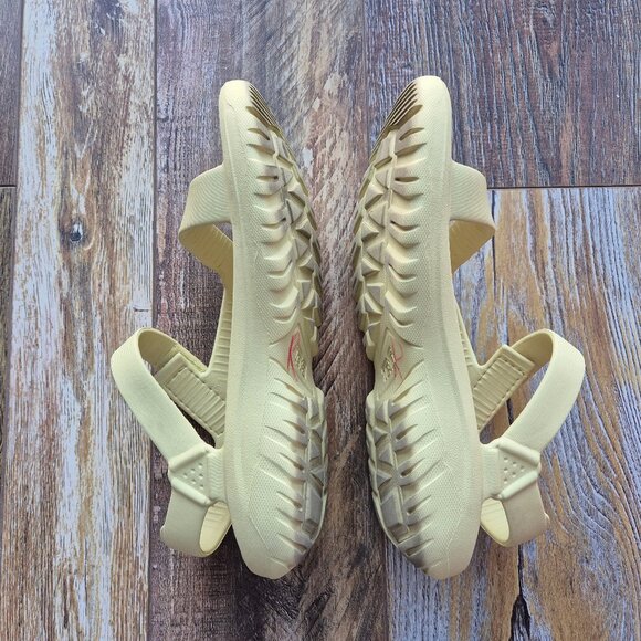 Teva Hurricane Drift Water Sport Sandals Lightweight Hook/Loop Yellow - Picture 8 of 10